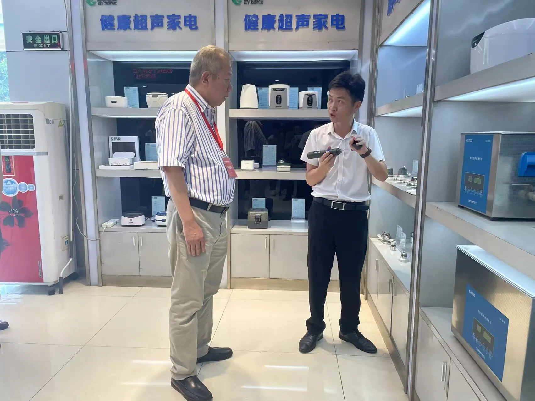 院士专家入企传经 科技赋能 “梅州芯”